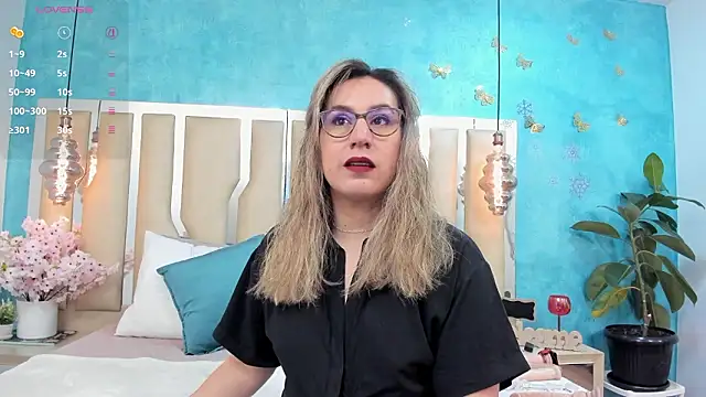 RubbyTaylor online show from February 2026 02:38:02 PM