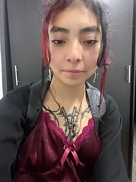 Snapshot of _Gothiccbitch_ chatting on December 2024 09:14:02 AM  Gothiccbitch  online show from December 2024 09:14:02 AM