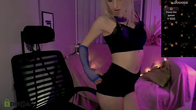 melisa white1 online show from January 2025 09:06:01 PM