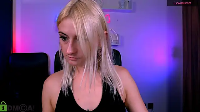 Snapshot of melisa_white1 chatting on July 2026 07:16:01 PM melisa white1 online show from July 2026 07:16:01 PM