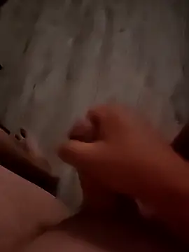 Szeltolo001 online show from September 2025 02:47:02 AM