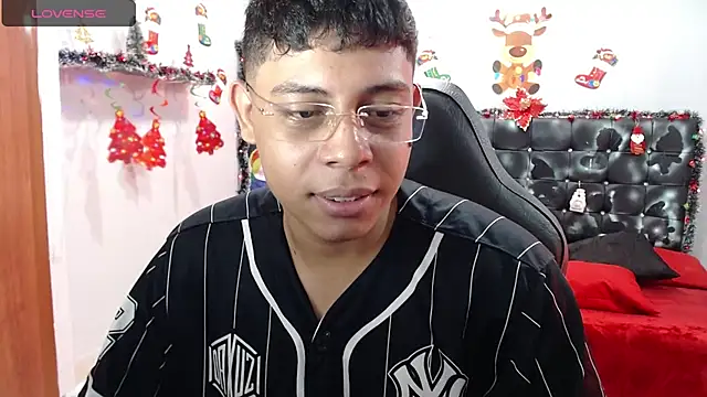 Wiiliam 20 online show from December 2024 05:29:02 PM