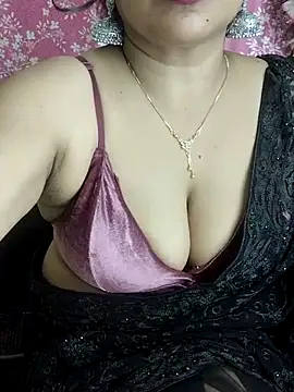 Snapshot of joya_bhabi chatting on May 2026 06:34:02 PM joya bhabi online show from May 2026 06:34:02 PM