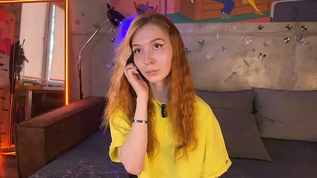 izi-fox online show from March 2025 03:05:02 PM