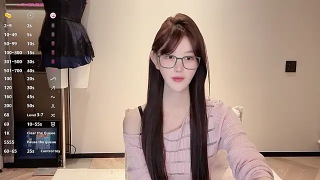 omaiiil online show from November 2025 02:05:01 PM