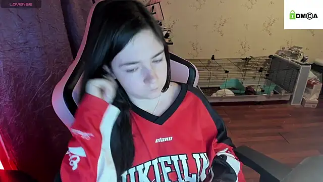 Crazy forest fairy online show from October 2025 09:47:02 PM