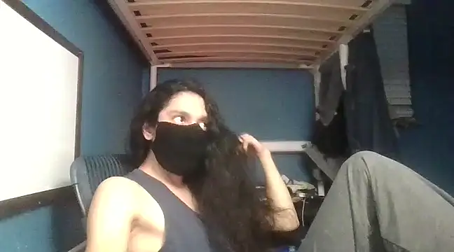 Flappywig online show from February 2025 06:37:01 AM