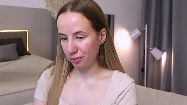 Cassie Kelman online show from September 2025 09:16:02 PM