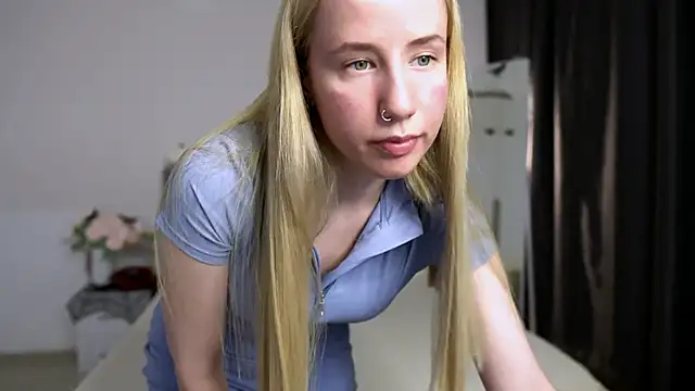 Cassie Kelman online show from November 2025 09:28:01 PM