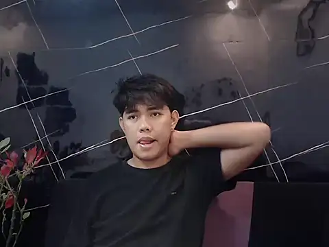 hoenika online show from February 2026 09:41:01 AM