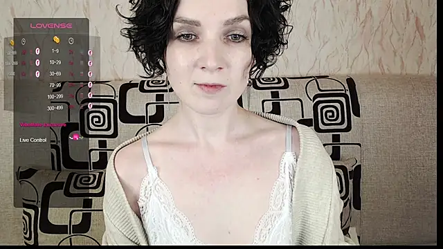 TinaWince online show from March 2025 09:32:02 AM