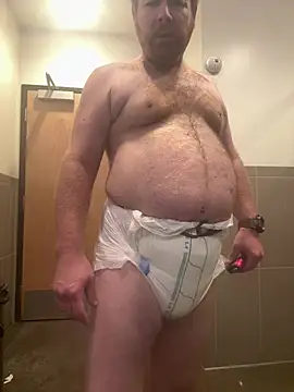 Snapshot of Diaperking916 chatting on April 2026 06:31:02 AM Diaperking916 online show from April 2026 06:31:02 AM