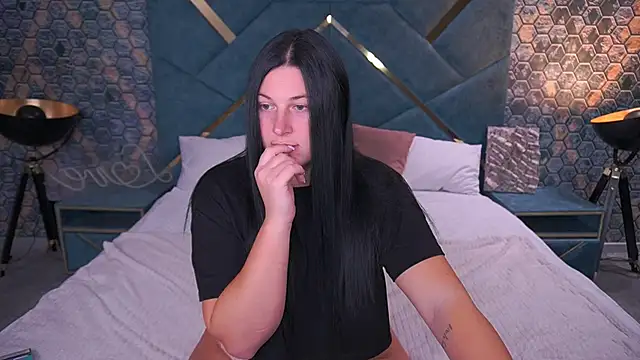 ArianaDarkk online show from October 2025 07:47:01 PM