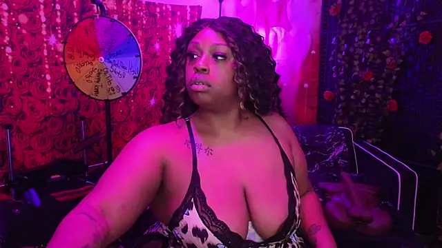 cheriserozequeen online show from April 2026 05:43:02 PM