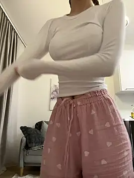 Ketitull online show from February 2025 06:37:02 PM