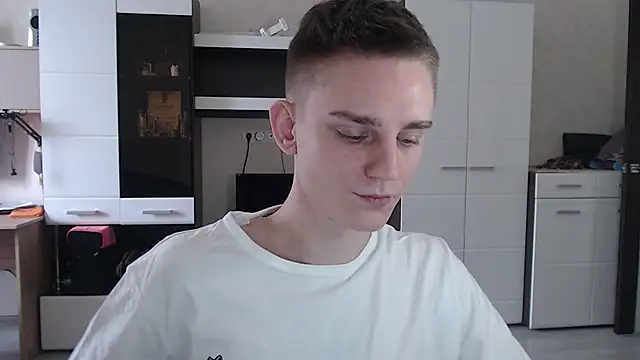 angryzan online show from January 2025 07:08:02 AM