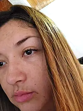 Snapshot of Sofia_Queen17 chatting on February 2025 01:27:01 PM Sofia Queen17 online show from February 2025 01:27:01 PM