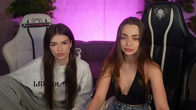 Lana Pulse online show from April 2026 06:27:02 PM