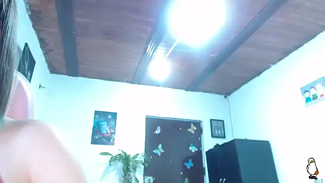 Snapshot of littleangel1_m chatting on May 2026 09:44:01 PM littleangel1 m online show from May 2026 09:44:01 PM