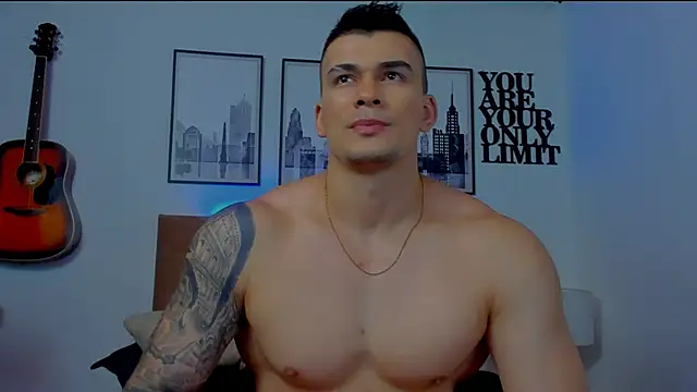 Snapshot of seancarreraa chatting on January 2025 09:01:02 PM seancarreraa online show from January 2025 09:01:02 PM