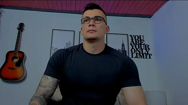 Snapshot of seancarreraa chatting on January 2025 08:48:01 PM seancarreraa online show from January 2025 08:48:01 PM