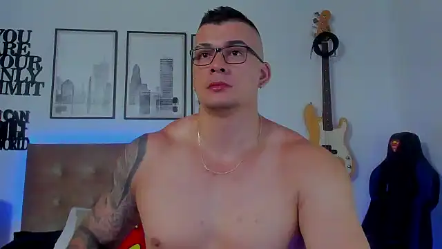 Snapshot of seancarreraa chatting on September 2025 03:08:02 AM seancarreraa online show from September 2025 03:08:02 AM