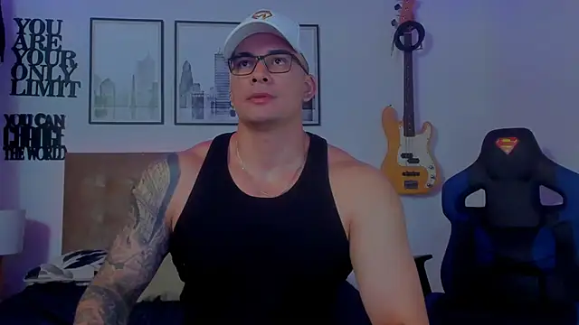 seancarreraa online show from November 2025 07:03:01 PM