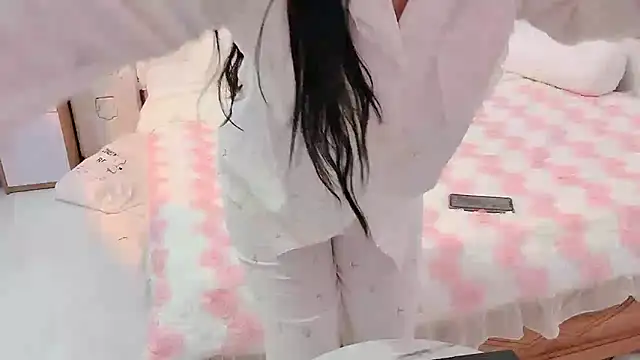  Ely  online show from September 2025 01:45:02 PM