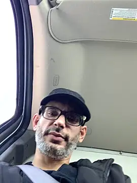 hailzeffn online show from September 2025 05:06:01 PM