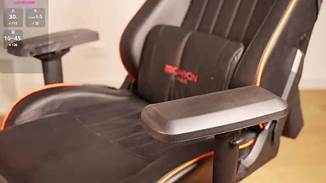 Vikky Love online show from February 2025 07:33:02 PM