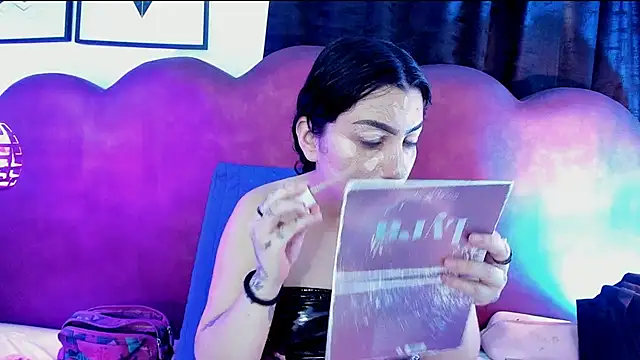Snapshot of sophy_rock chatting on June 2026 03:36:01 PM sophy rock online show from June 2026 03:36:01 PM