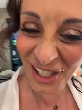 therealbeverlycious online show from February 2026 11:38:01 PM