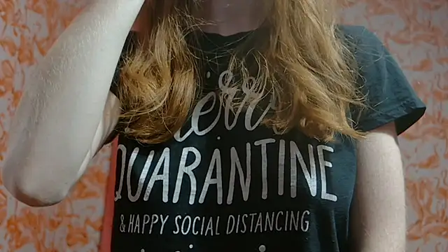 strawberrysmoothie online show from December 2024 05:38:01 AM