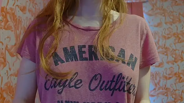 strawberrysmoothie online show from March 2025 08:54:01 PM