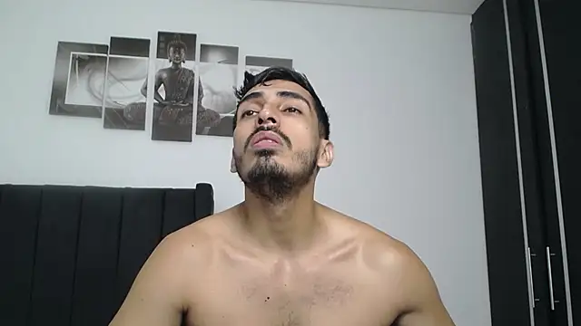 Snapshot of muscle_ares chatting on February 2025 03:42:02 PM muscle ares online show from February 2025 03:42:02 PM