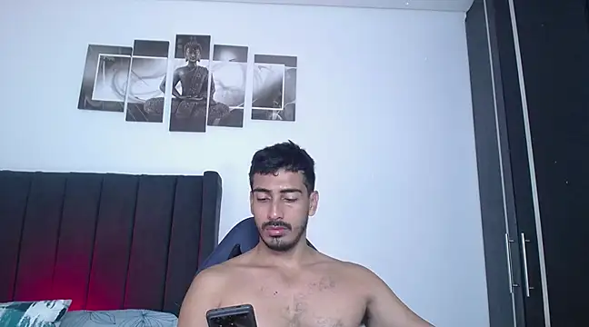 Snapshot of muscle_ares chatting on March 2025 01:13:02 PM muscle ares online show from March 2025 01:13:02 PM