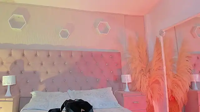 Agathaargent  online show from December 2025 04:19:02 AM