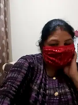 Shoni   online show from December 2024 06:09:02 PM