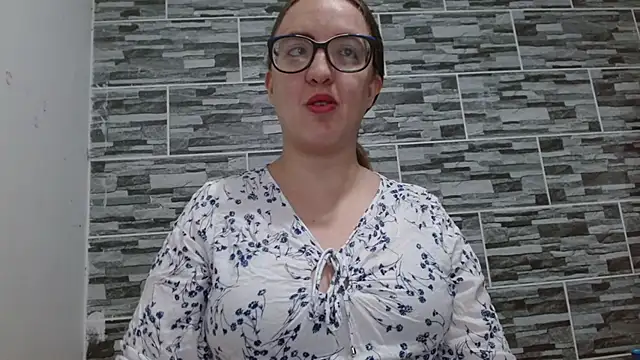 Venus Santana online show from May 2026 04:56:02 PM