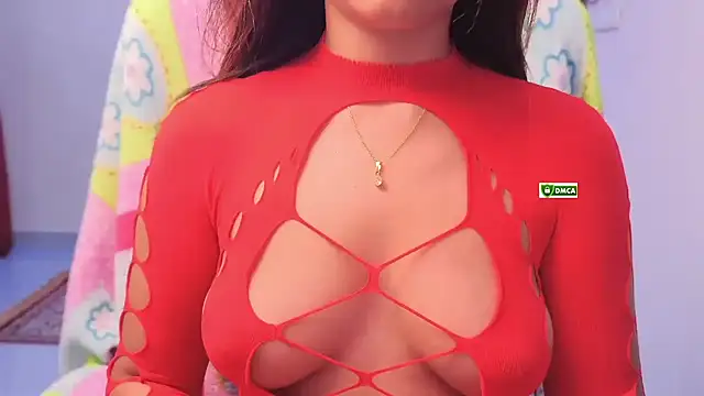 Snapshot of Royal_girl_1 chatting on May 2026 04:24:02 PM Royal girl 1 online show from May 2026 04:24:02 PM