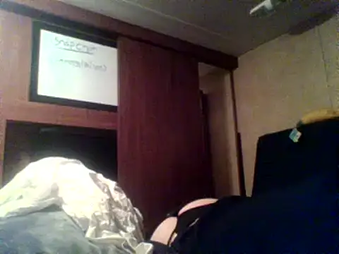 Snapshot of CharlieHammmer chatting on October 2025 10:10:01 AM CharlieHammmer online show from October 2025 10:10:01 AM