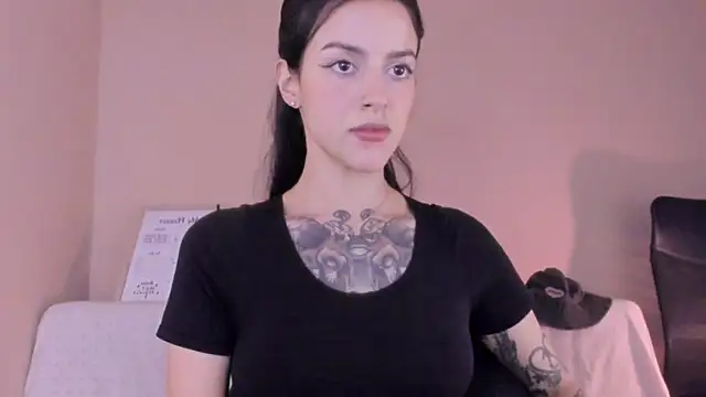 Snapshot of phoenix_xx chatting on March 2026 12:10:02 AM phoenix xx online show from March 2026 12:10:02 AM