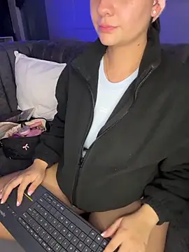 GabriellaFerrer online show from December 2025 10:46:02 AM