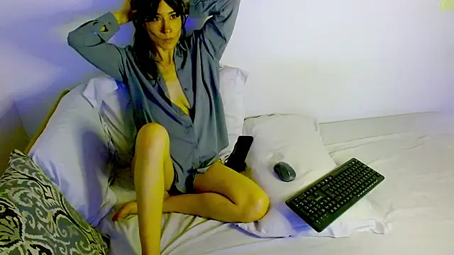 samanta r  online show from June 2026 05:18:02 PM