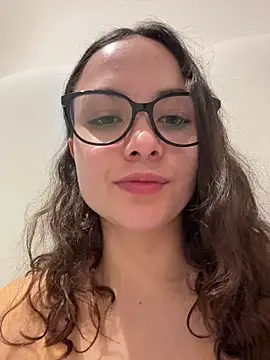 Snapshot of Megan_Rodrigo chatting on June 2026 05:09:01 AM Megan Rodrigo online show from June 2026 05:09:01 AM