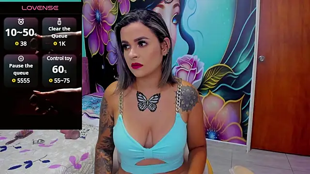 mia bigtits17 online show from March 2025 02:21:02 PM