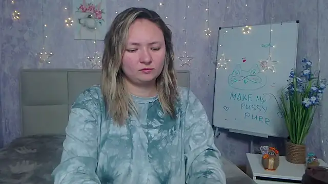 SallyVerda online show from November 2025 06:42:02 PM