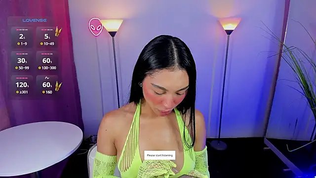 Snapshot of Dayanna_tecca chatting on December 2024 09:48:01 PM Dayanna tecca online show from December 2024 09:48:01 PM