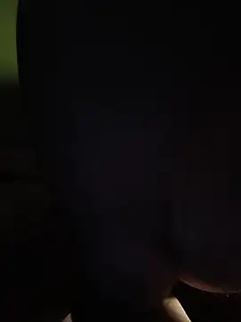 niesmialy39oon online show from November 2025 05:33:02 PM