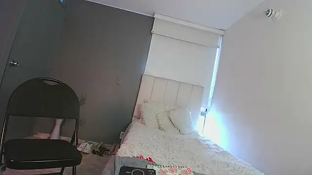 Snapshot of arteverena chatting on March 2025 09:01:01 PM arteverena online show from March 2025 09:01:01 PM